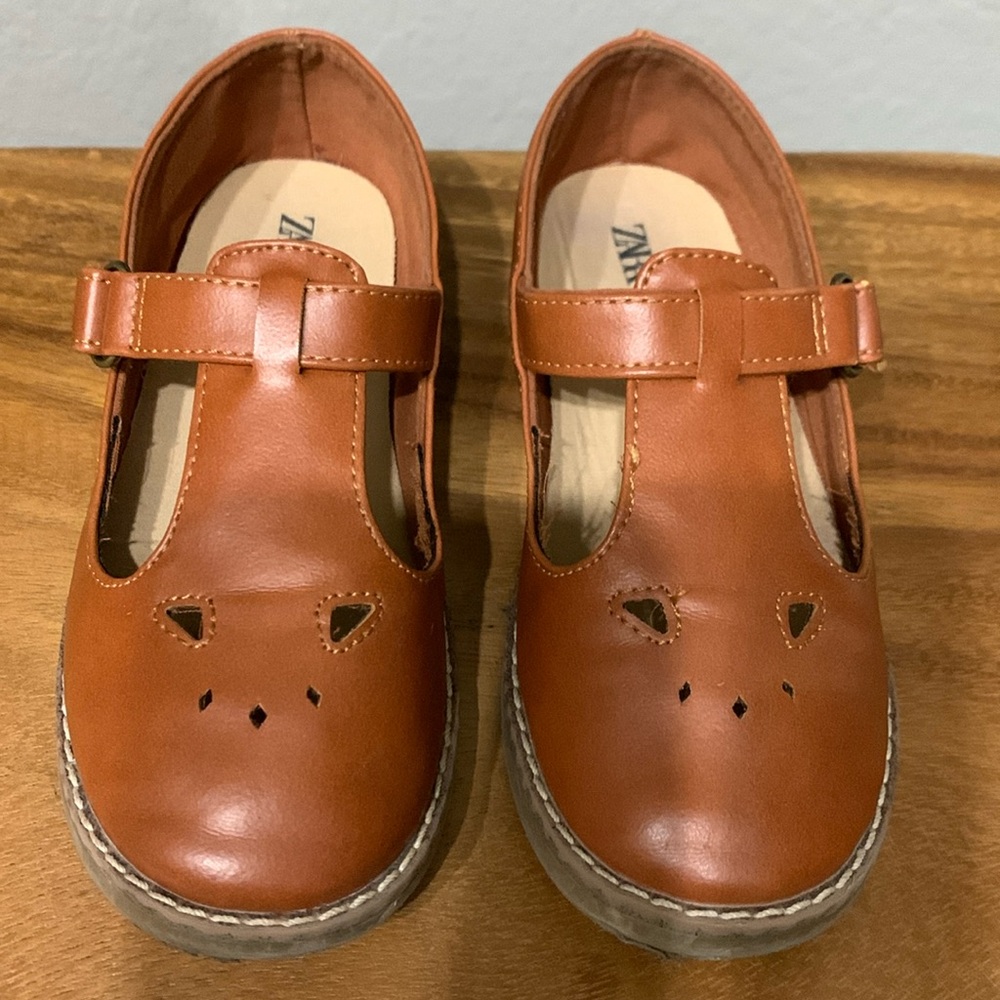 Zara Girl Dress Shoes